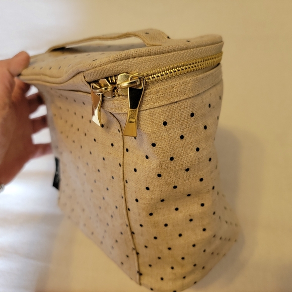 Cream Polkadot Kate Spade Out To Lunch Lunchbox - Picture 5 of 6